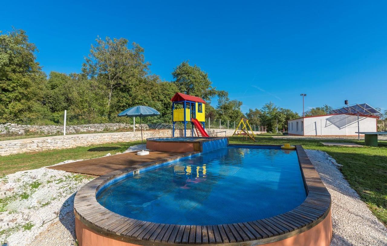 Holiday Park Village Jelovci Kringa Exterior photo
